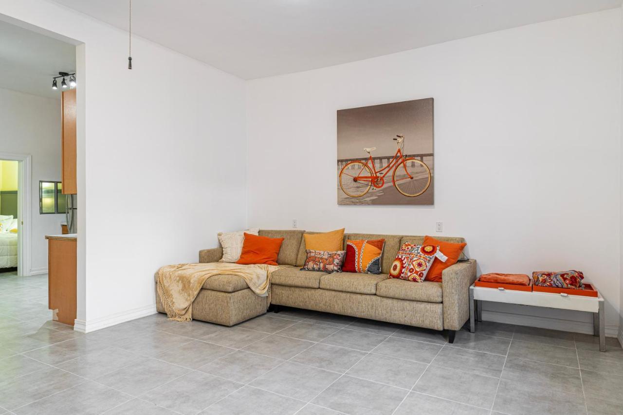 2 Br/ 1 Ba Home, Sleeps 10, 1 Min Walk To Rosarito Beach المظهر الخارجي الصورة
