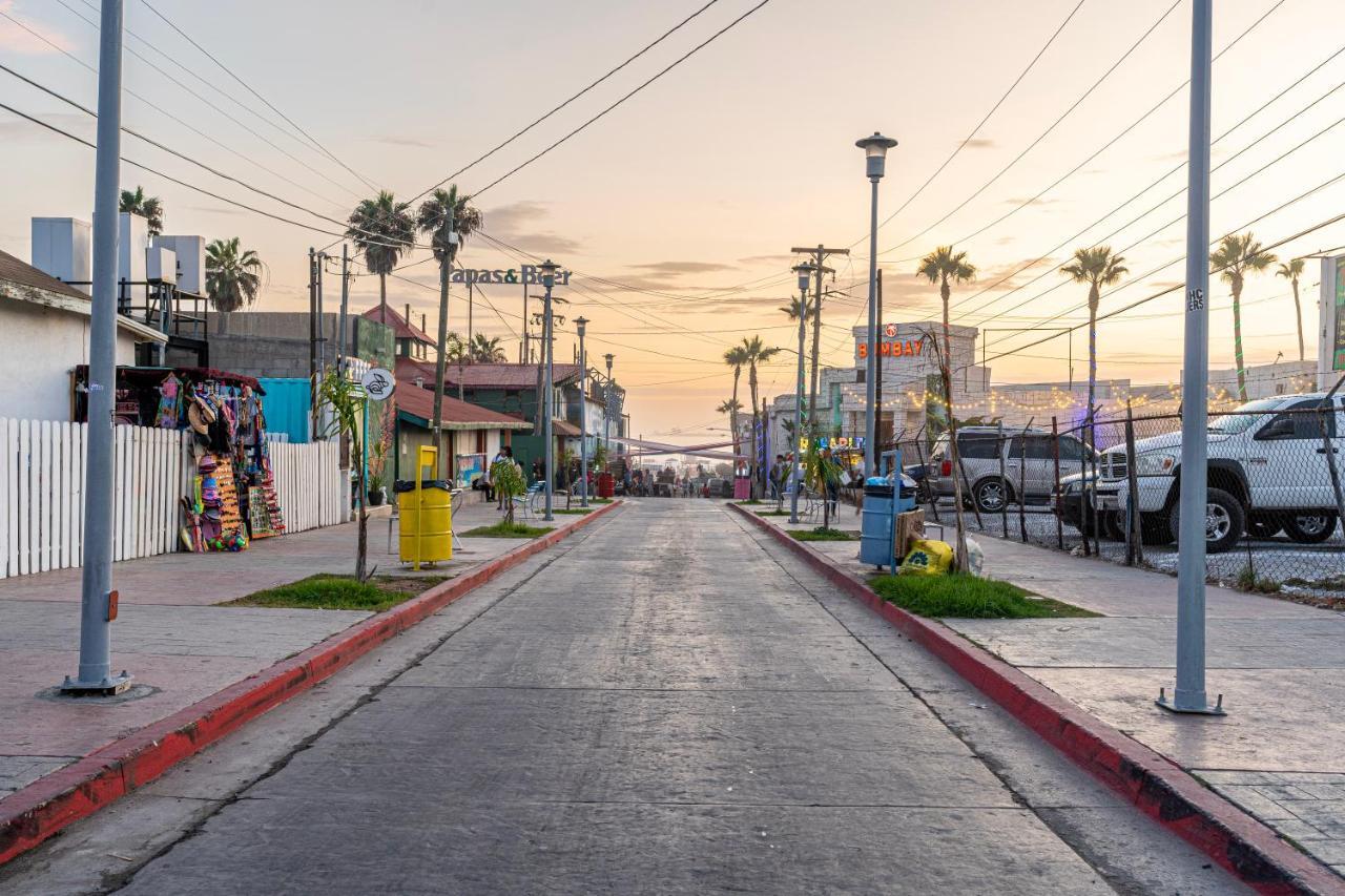 2 Br/ 1 Ba Home, Sleeps 10, 1 Min Walk To Rosarito Beach المظهر الخارجي الصورة